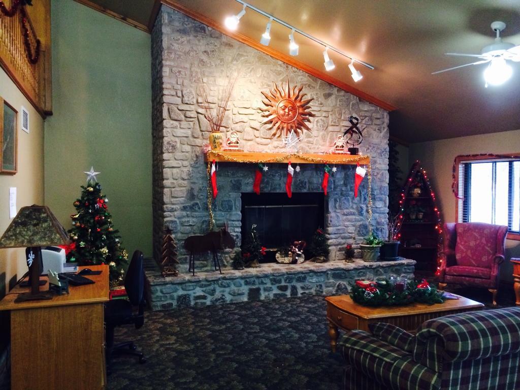 Regency Inn And Suites Stilwell Bagian luar foto